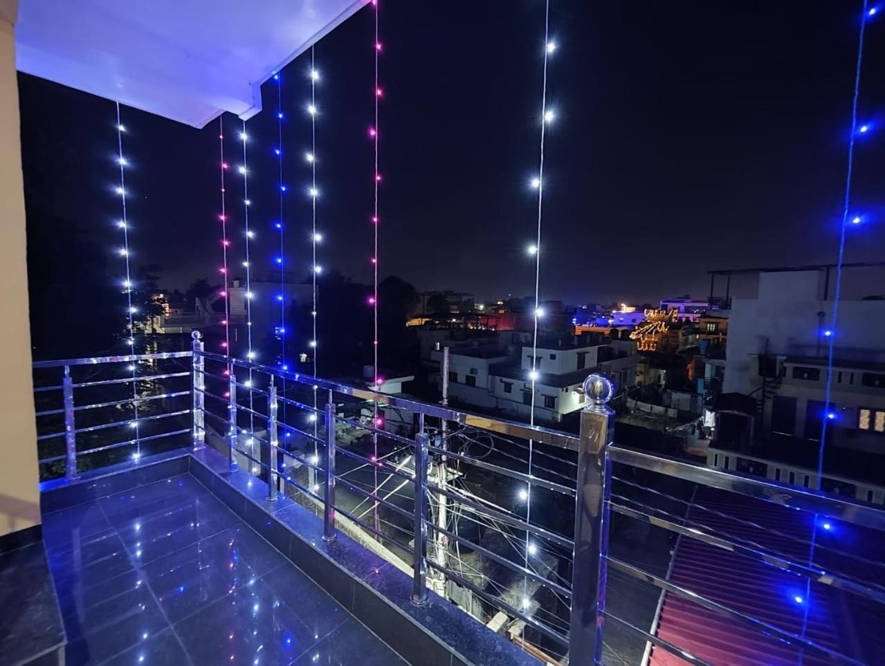 Anandam Home Stay Rishīkesh Exteriör bild